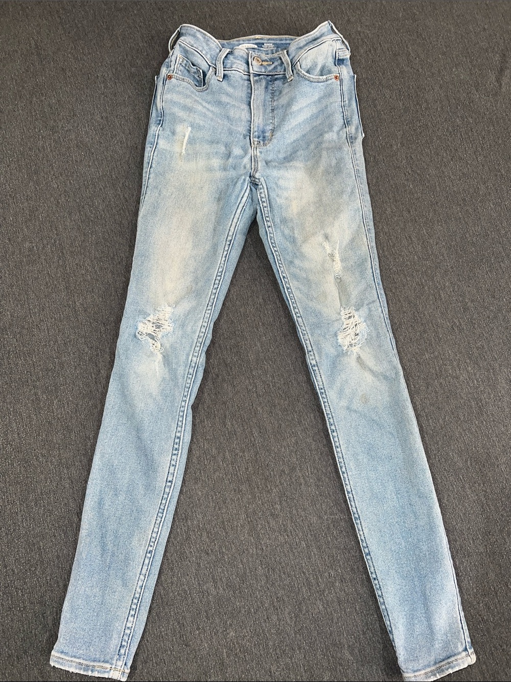 Old Navy Light Blue Ripped Skinny Jeans